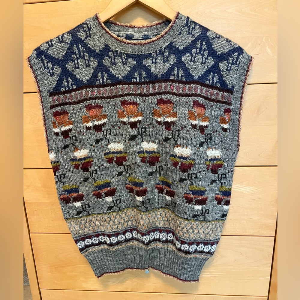Vintage sweater vest
